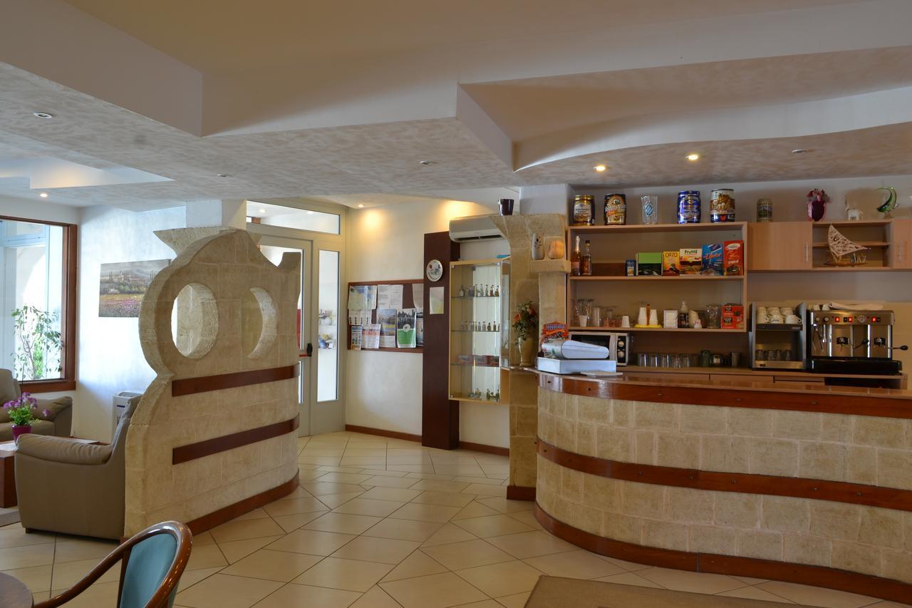 פולינאנו א מארה Hotel Nicolaj מראה חיצוני תמונה